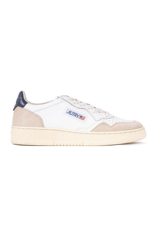 Medalist Low Leather Suede