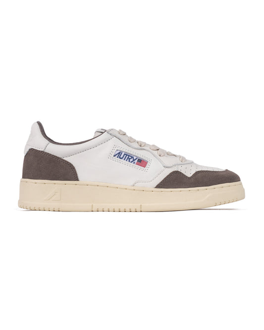 Medalist Low Goat Suede