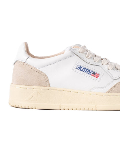 Medalist Low Leather Suede
