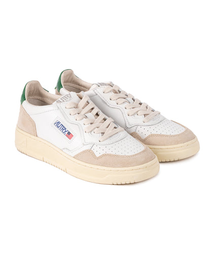 Medalist Low Leather Suede