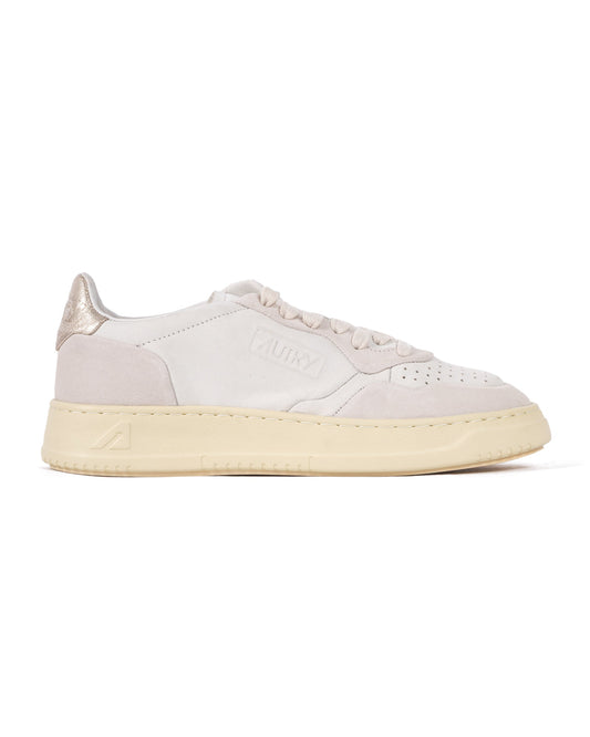 Medalist Low Nab Suede