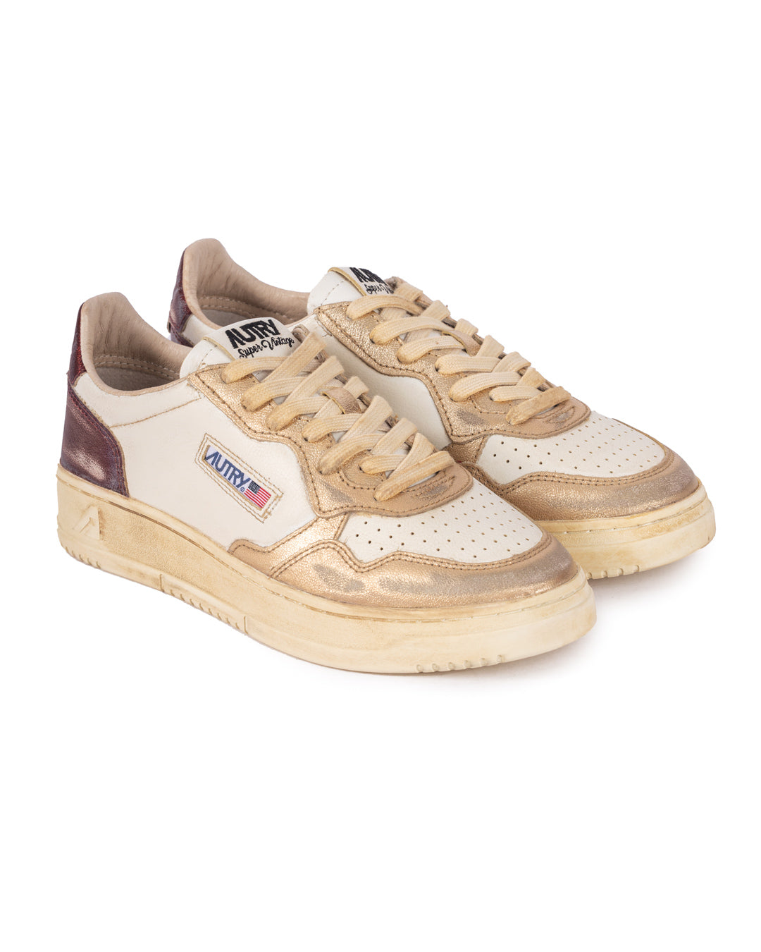 Medalist Super Vintage Low Metal Leather